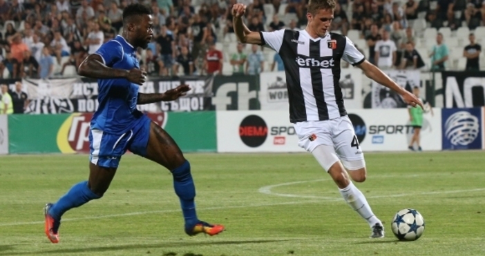 Снимки Sportal bgСтарши треньорът на Черно море Илиан Илиев започна със селекцията Централният