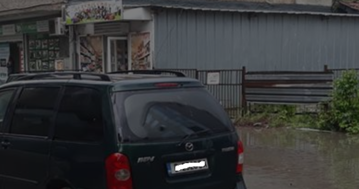 Снимки  rns bgСнимки на наводнената централната част на Варна напълниха социалната мрежа