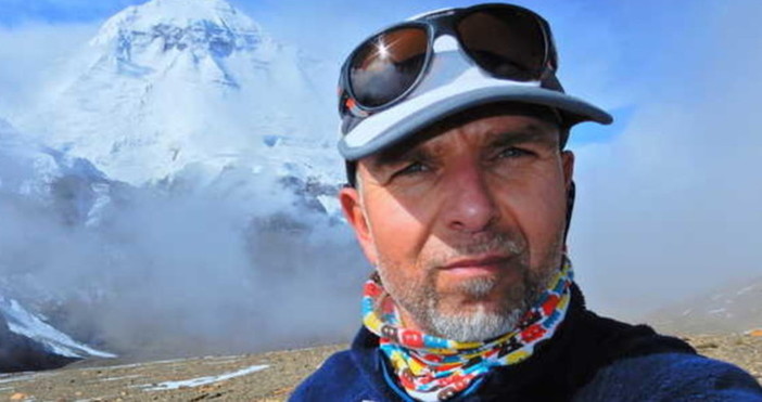 Цяла България се моли алпинистът Боян Петров да се прибере