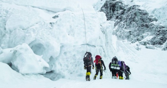 Снимка Madison MountaineeringКитайските спасители които издирват алпиниста Боян Петров са