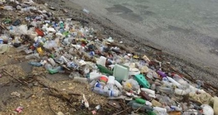 Плажът в район Аспарухово във Варна ще бъде почистен на