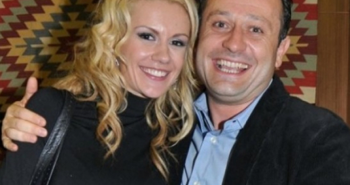 След близо година раздяла телевизионните водещи Димитър Рачков и Мария