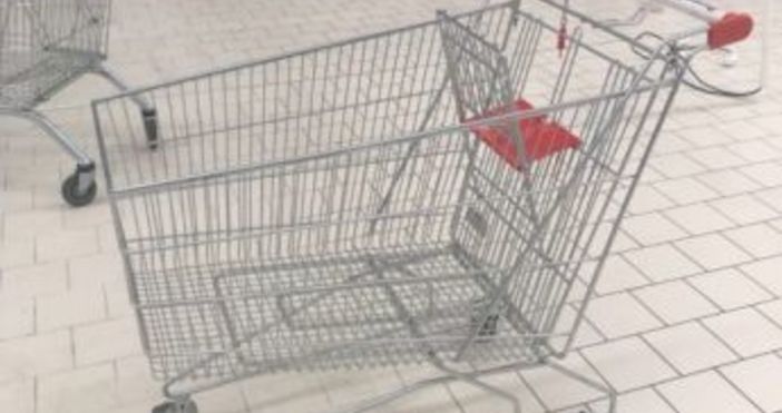 Супермаркетите използват хитри трикове за да ни накарат да похарчим