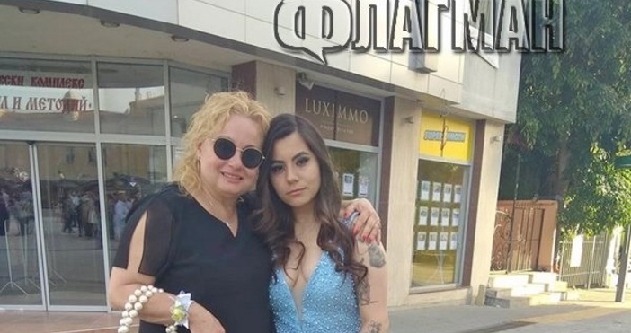 Най обичаният бургаски изпълнител Тони Димитрова изпраща дъщеря си Маги днес