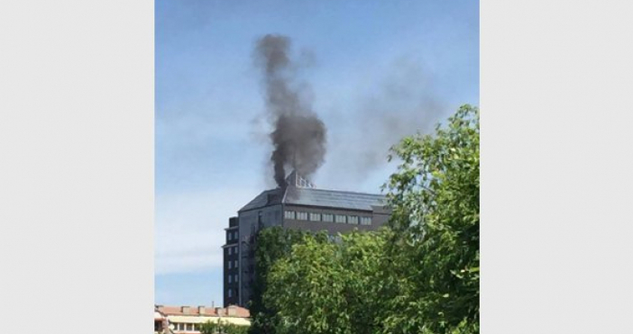 Огнена стихия вилнее в близост до хотел Марица и стряска