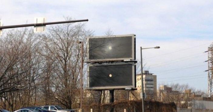 Столична община скочи срещу рекламите в София  За целта се обмисля