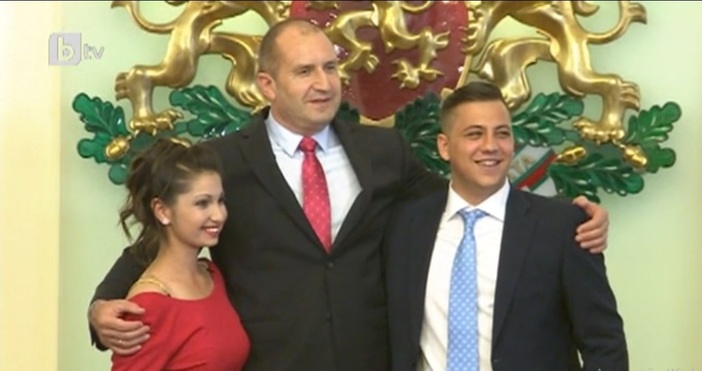 Президентът Румен Радев и съпругата му Десислава Радева са домакини