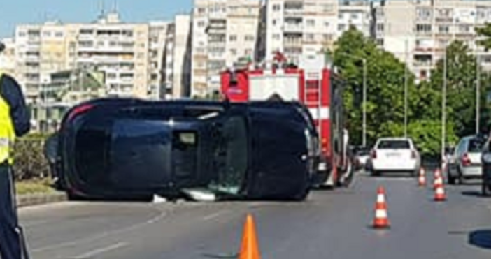 Водачът и собственик на катастрофиралия автомобил тази сутрин във Варна за