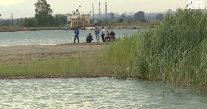 кадър  bgonair bg16 годишно момче се е удавило в езеро край село Негован