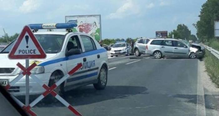 Снимка TrafficNews bgМлада жена е шофирала леката кола която причини катастрофа