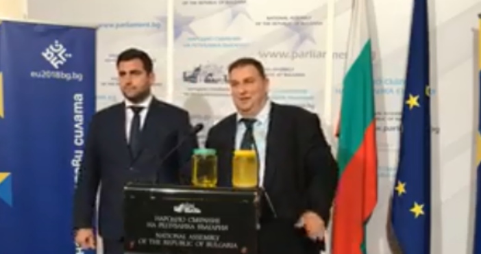 Нагледна демонстрация на дизел от България и Гърция направиха евродепутатите Андрей