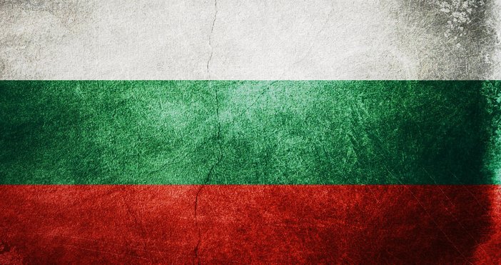 Тервел Пулев продължава да мачка на професионалният ринг Българският боксьор победи