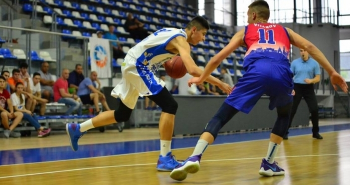 Снимка БФВКакто писахме баскетболистите на Черно море Тича се окичиха