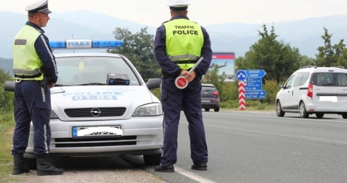 Снимка  Булфото86 души са заловени в София да шофират с превишена