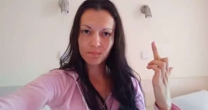 Известната стриптийзьорка Мис Тигрова реши да се преквалифицира на камериерка