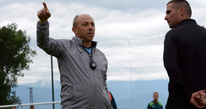 Треньорът на Черно море Илиан Илиев обяви че на практика