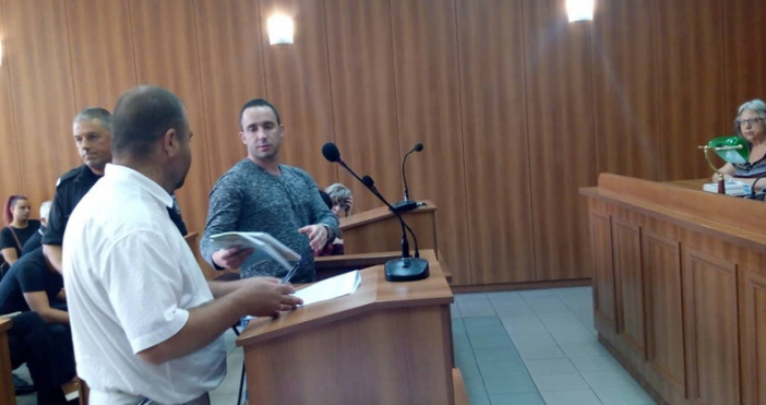 Снимки БлицВажен ключов свидетел даде показания днес в пловдивския съд