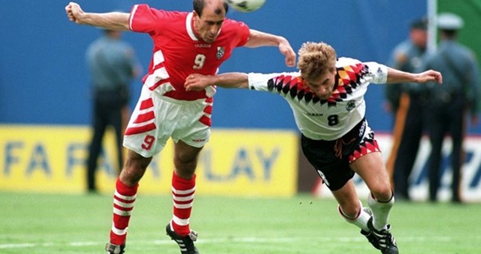 Йордан Лечков е роден на 9 юли 1967 година в