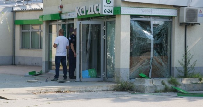 © Plovdiv24 bg  Установени са извършителите на банковия обир в Пловдив