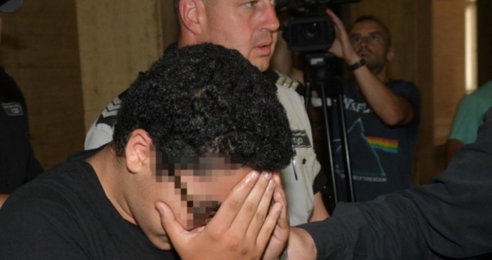 Снимка БулфотоСофийският градски съд остави за постоянно в ареста 15 годишния младеж