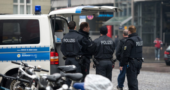 Полицията в Берлин заяви вчера че може да започне да