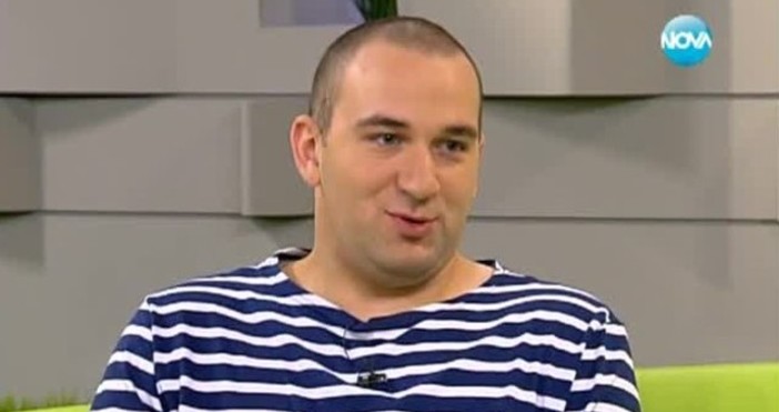 Боби Ваклинов е роден на 13 август 1988 г в