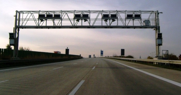 Българин е бил задържан от сръбските власти заради шофиране с