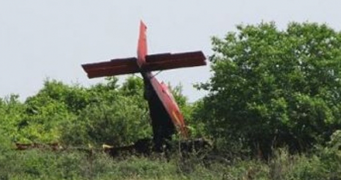 Пилотът който загина при катастрофата на малък самолет на летище
