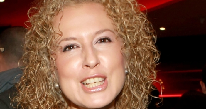 Силвия Кръстева Лулчева  родена на 28 август 1969 г е българска