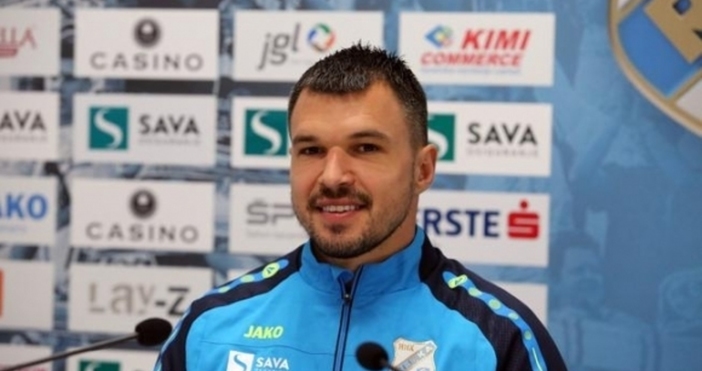 Валери Божинов се завърна в българския футбол. Трансферът му в