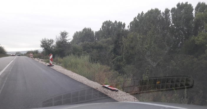 Снимка BulNewsВъзмутени читатели сигнализираха за опасност по новоремонтирания път между Враца