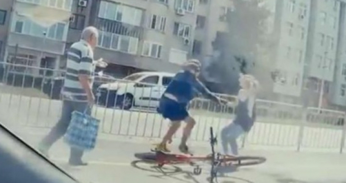 Колоездач се сби с пешеходка на столичния булевард Цар Борис