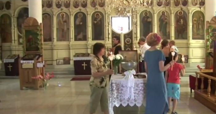  Нови цени за всички ритуали в църквите Светият Синод реши