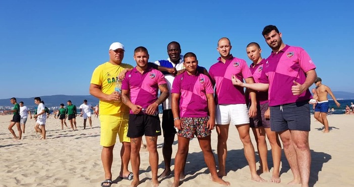 Силно представяне на международния турнир по плажно ръгби в Слънчев