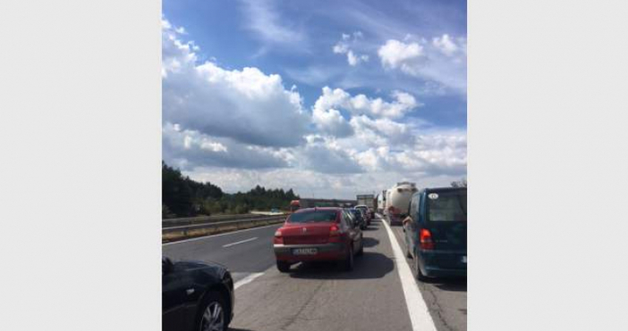 Снимка marica bgВъзстановено е движението при км 18 в посока София