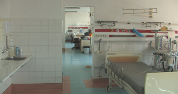 кадър bTVУниверситетската болница в Стара Загора е затънала в дългове