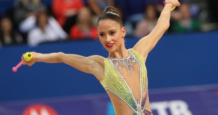 Българските гимнастички Невяна Владинова и Катрин Тасева не успяха да