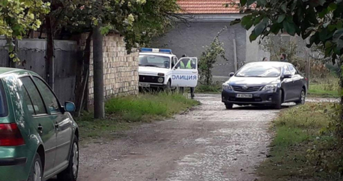 Съседи на затритото в Каспичан семейство обориха изненадващо твърденията че