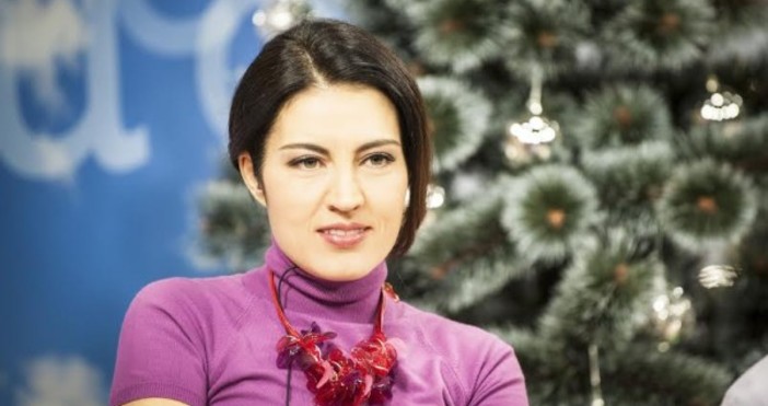 Водещата на Преди обед по БТВ Десислава Стоянова е с