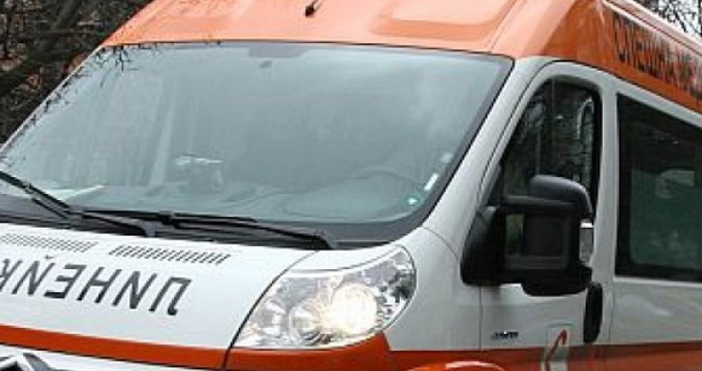 снимка БулфотоФутболна врата е паднала върху 13 годишно дете на игрище