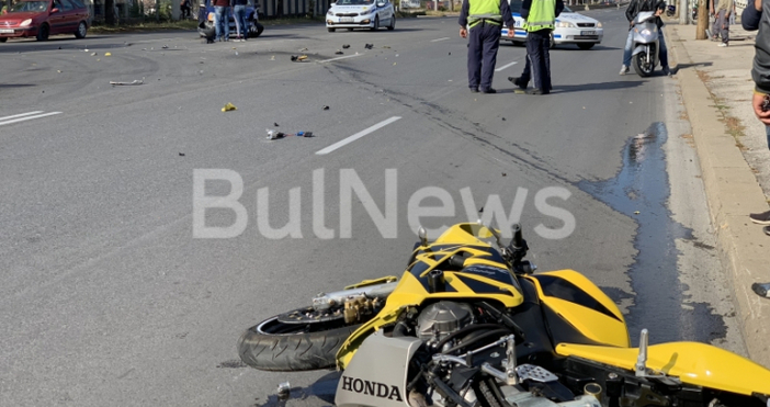 Снимки: БулнюзМотористът, който по-рано днес катастрофира във Враца, се казва