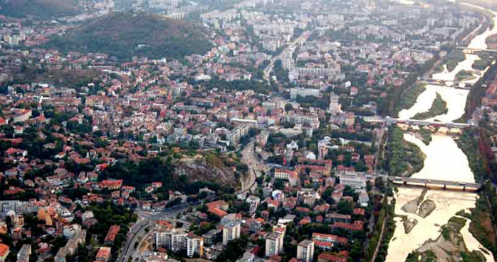Снимки: община Пловдив; МарицаЧе пловдивчани са находчиви хора е известно отдавна.