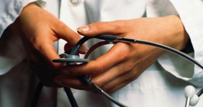 Тежък вирус поваля за часове в Пернишко, алармираха лични лекари.
