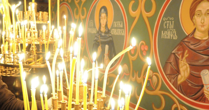 Българската православна църква е институцията с най-висок рейтинг сред българите. Одобряват