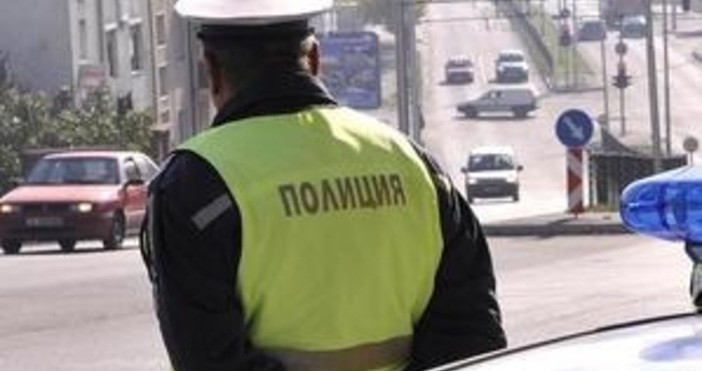 Снимка Булфото архивВодач на автомобил без книжка направи опита да