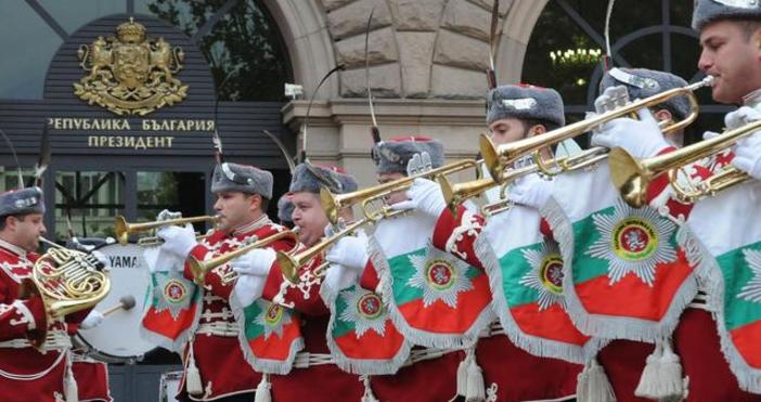 Снимка БулфотоНа 1 ноември отбелязваме Деня на народните будители Той