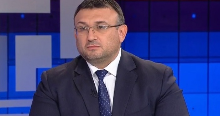 Вътрешният министър Младен Маринов коментира пред БНТ последните най нашумели криминални