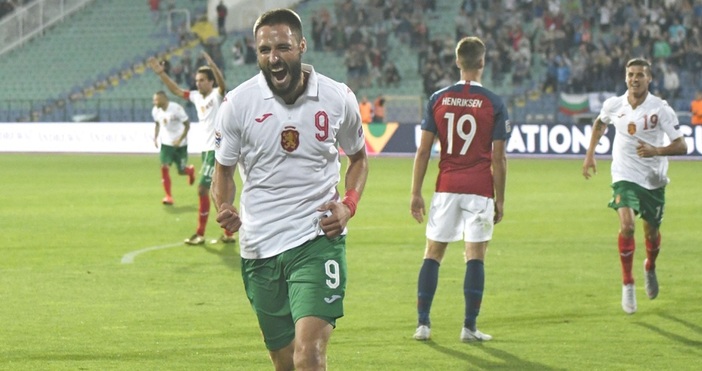 Селекционерът на А националния отбор на България Петър Хубчев обяви