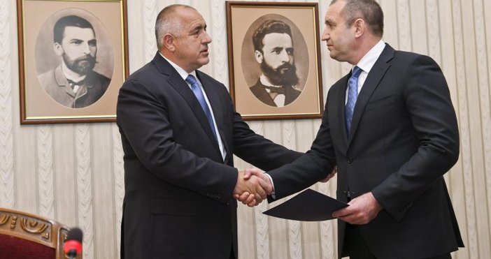 Снимка БулфотоПремиерът Бойко Борисов прие поканата на президента Румен Радев.