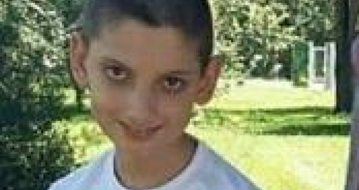 По молба на родителите полицията издирва 12 годишния Даниел Ангелов